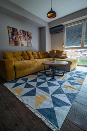 E&S Luxury Suite Apartment Ohrid